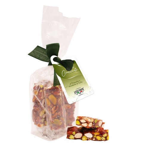 Luscioux Pieces of crunchy in envelope with pistachio bow and Sicilian almond