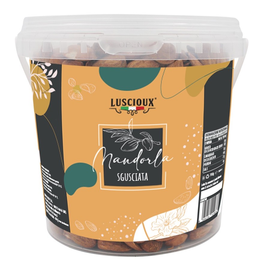 Shelled Almonds Bucket 750 g