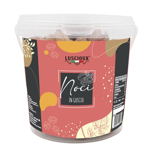 Noix dans le seau en coque 450 g